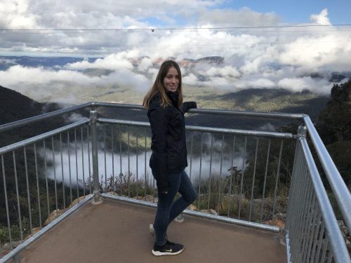 60b4a611-f2b3-4a27-9d3a-d9fe6337cd44