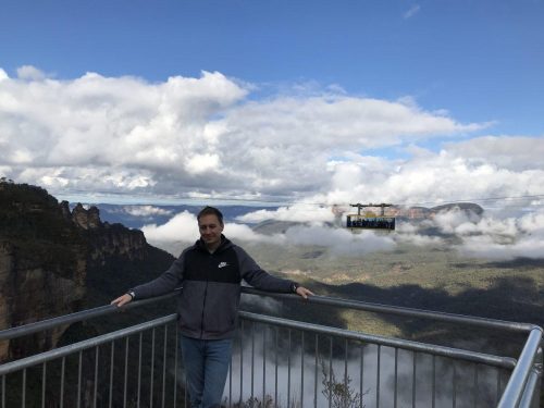 69720dff-cfdc-4303-8492-a24357d7e169