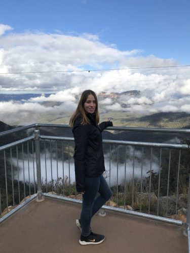 8702d899-0fed-40af-83ea-202868f70e32