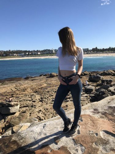 abd59bc6-9d73-4960-b1d3-dd2c985386a9