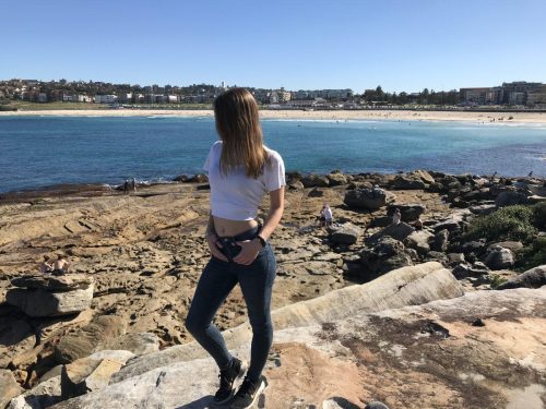 d6d93977-7165-471a-9275-609b472acd80