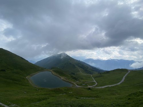 f70774ff-614c-4cfc-a246-44059569d9d6