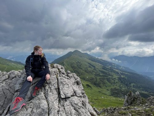 fca74c12-db43-4592-9d32-7b53608185e8