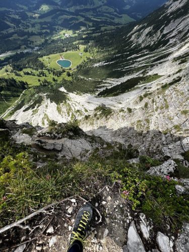 ff89abf4-db99-48c5-a385-be4e5e67140a