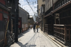 22120101-CCCA-489F-87FB-30412175E18B