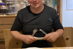 51C6BE60-28F7-4D24-9587-AB6317775E50