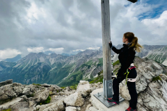 63CEF353-46ED-4D5E-BC56-E786F3C5D67B