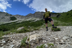 661EC3AD-90B5-4B5A-86A6-4356B20F5F87