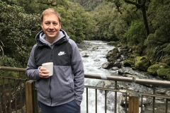 6A9C753A-CA29-4F15-A13E-7636A3DF2342