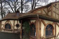 70E2C186-159D-4A46-83CC-CF2AD9380CEA