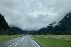 86066524-EDAE-43E0-9158-DFA3E869F8B5