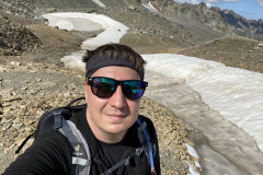 8E517D2B-7ACE-46C1-9C3B-DD310B709A81