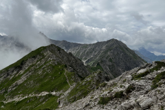 8F185A68-2FDC-432B-8C73-C1B959908802