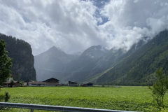 A4D05119-7653-464B-8C4E-75F3B03B2D4B