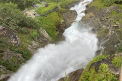 AEE6B792-3D1C-443C-955C-D077853B4537