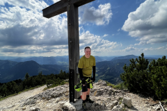 B4160B58-2450-4D12-9566-80A8DF674C1D