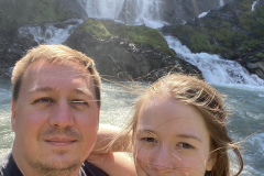 BA8853AB-DFC1-49BB-AF46-818F18A63AD8