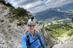 C004D4CE-2F2C-49A8-8AE6-21ADE75648DD