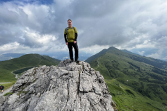 C07EF13B-22E4-4AAB-8684-57D0A66E4F3C