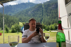 C8B3CBFA-E9FE-4D38-A37D-A36E91DEBE84