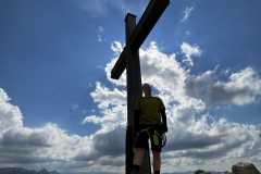 C91EE320-96C1-4EAD-B629-7B30FB9CA3F4