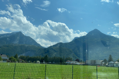 CB295488-B671-4BFC-8499-E5A7E8709166