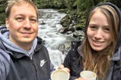 CBAFD4F7-EF68-446C-9F28-E92EDA9E920F