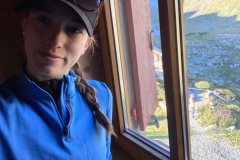 EFDC5D16-0594-4F65-AD9E-984A8940C76E