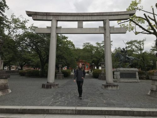 2a3f5ab3-09c7-4424-9158-43950293bc9b