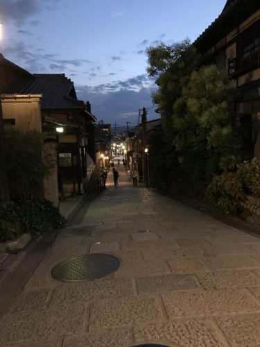 b391aff4-783b-4b15-94ff-b593a202818b