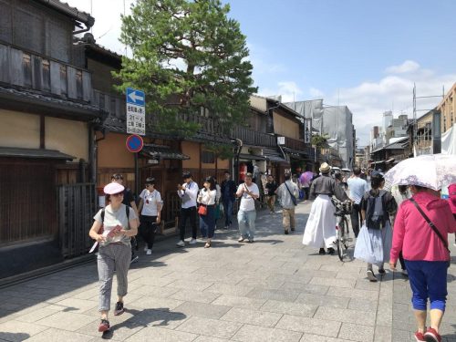 cd49c9c0-1125-47e4-a9b3-e6d80008052d