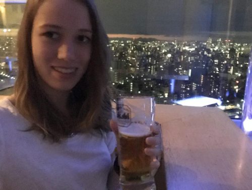 2ef52550-cc2e-4571-a950-108c659bdf42