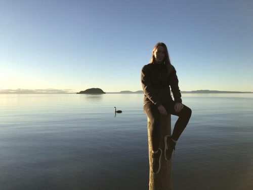 3ca6a98e-326b-421f-bad8-86bc9244bccc