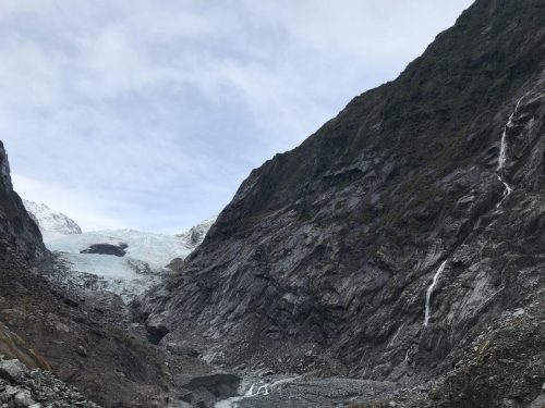 4a1c09b9-47db-4b1e-b203-9d2db735d488