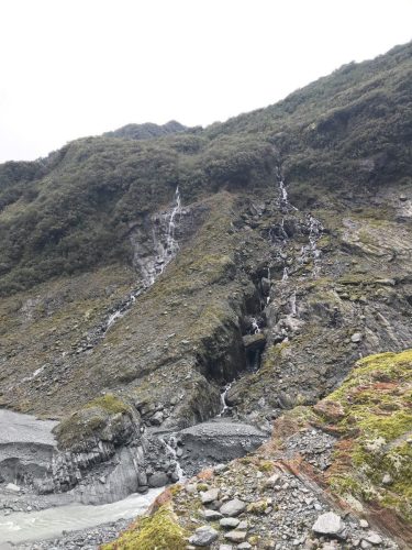 b1dcccf1-816f-41dc-9aef-fc56bda0dd02