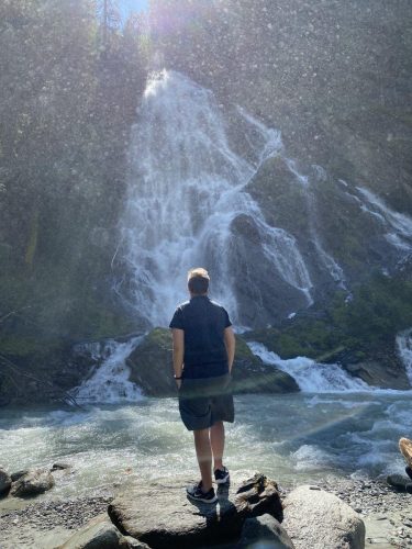 04e515ac-bed5-4398-8ba0-74532c5b2c83