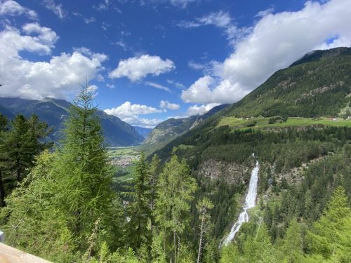 0e860311-84ca-4d06-9404-5c5c38c0408a