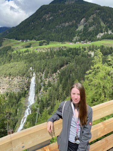 26e06f49-4b0e-4443-9aad-4a70bda3916b