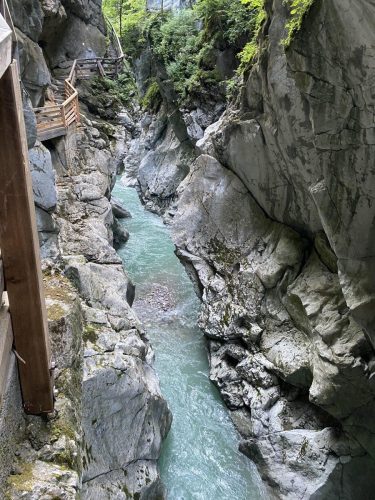 2acd5d7d-5c41-4354-8a64-0f8c89b60fdd