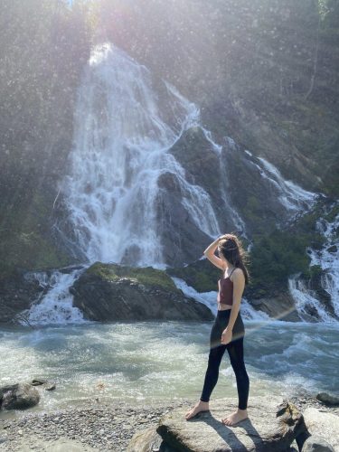 31c07727-a570-44b2-a059-f5509a7d8354