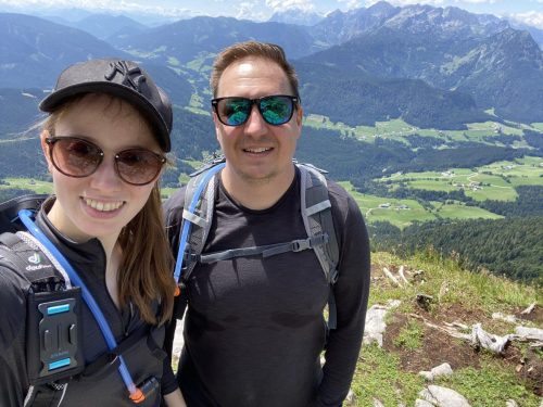 330723ff-d833-4cc1-b76d-ea35c788431d