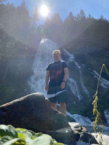 3632a000-3955-49bb-954b-3e177bde0a88