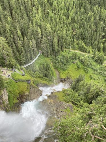 4f2dddcf-d433-4278-80ec-b40c9283eda1