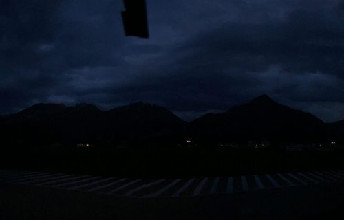 52b7cf18-e4f9-4377-b150-b55b53b1f6eb