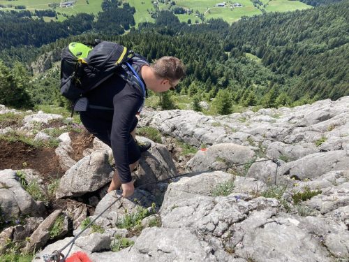 600a0f33-d3c6-45ba-9364-37fc1a3d9b81