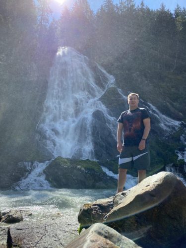 6214e64a-82ee-4051-aeac-48c46aa0593e