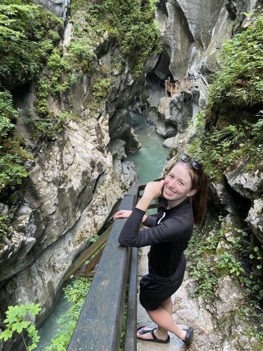 9648c75f-556f-445f-b51c-d17a410a00d0