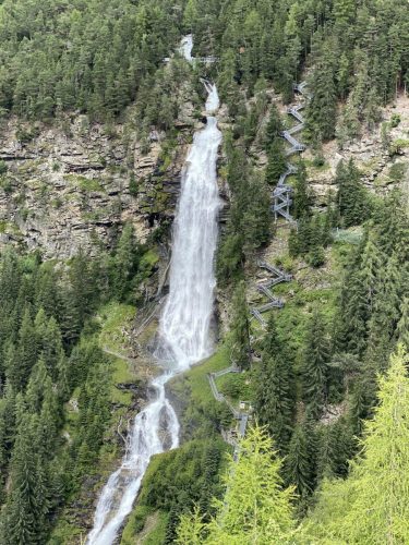 9722ca79-43a3-4c6a-a7b9-f7bd76bbec0a