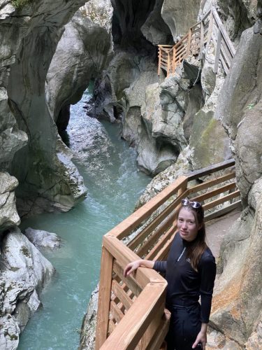 a0ac9c25-1e43-4d17-8fbc-7615059b1620