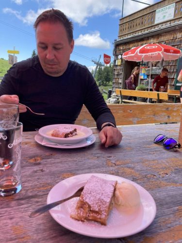 a67325ba-f54f-4e04-80e0-931a78c4b091